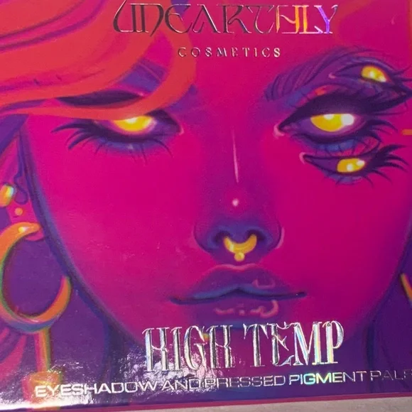 High Temp Palette by Unearthly Cosmetics - Picture 2 of 3
